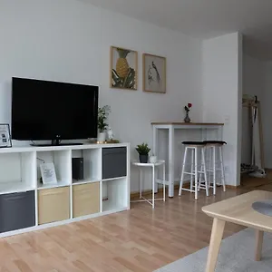 full-house-studios-southern-prime-apartment.bestleipzighotels.com/