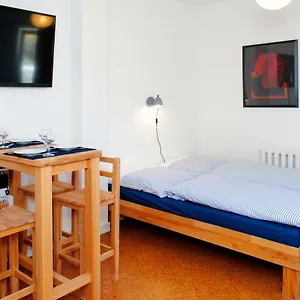 appartement-uber-dem-kino-toni.find-berlin-hotels.com/